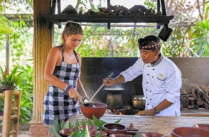 De Klumpu Bali Eco Tradi Undisan